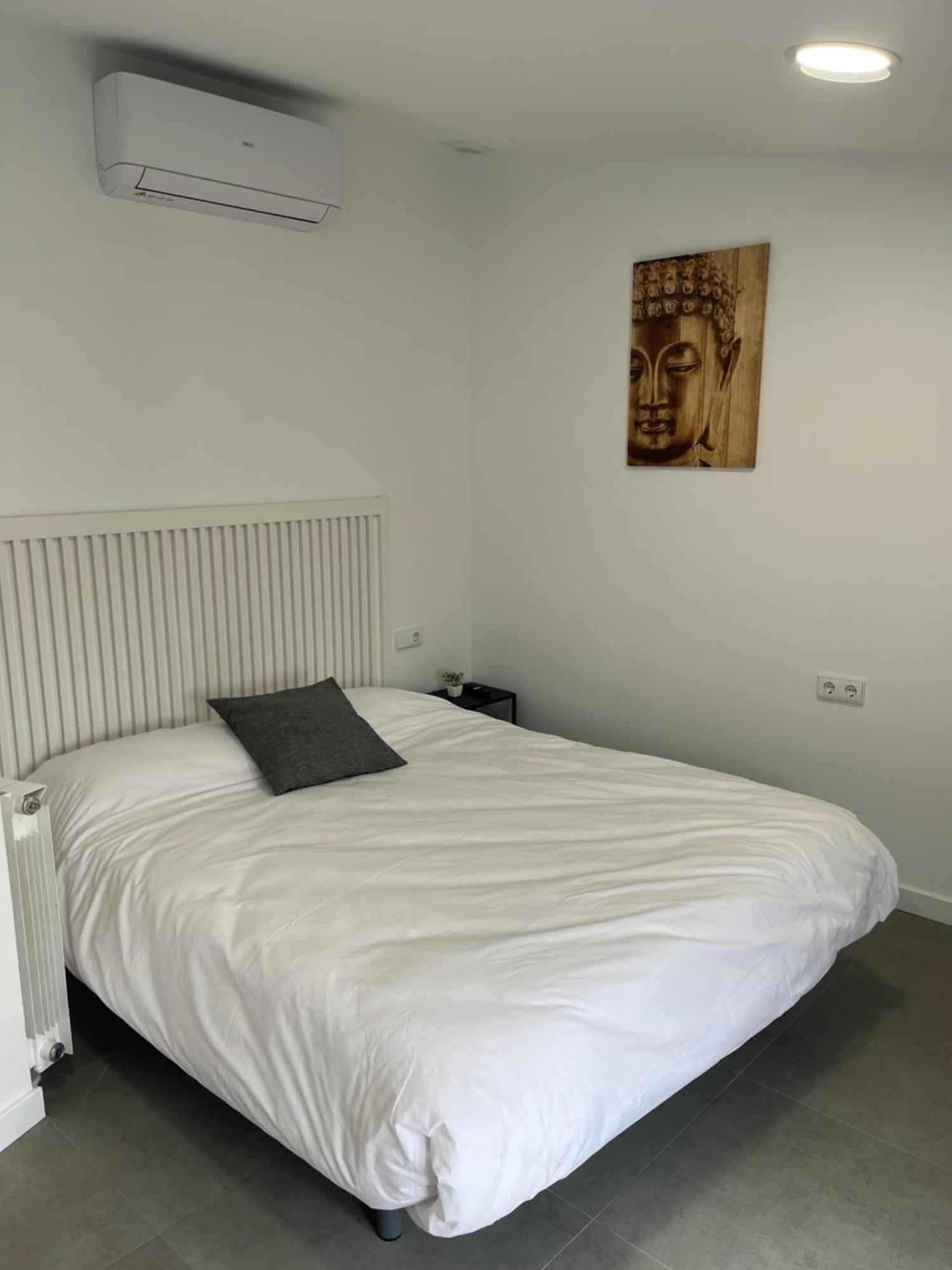Hostal La Masia Manresa Room photo